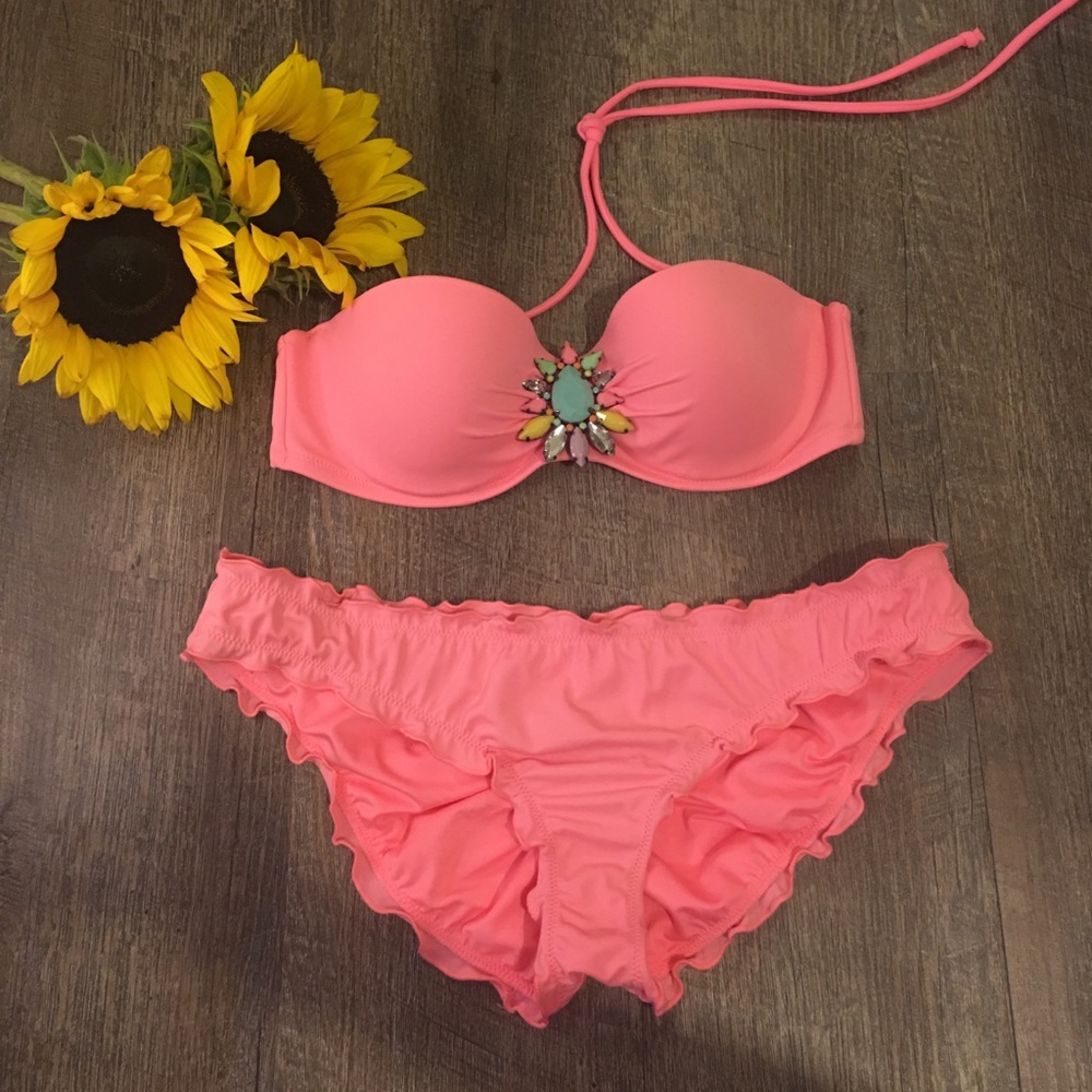 ✖️Victoria’s Secret Strapless Bikini Swim Set✖️